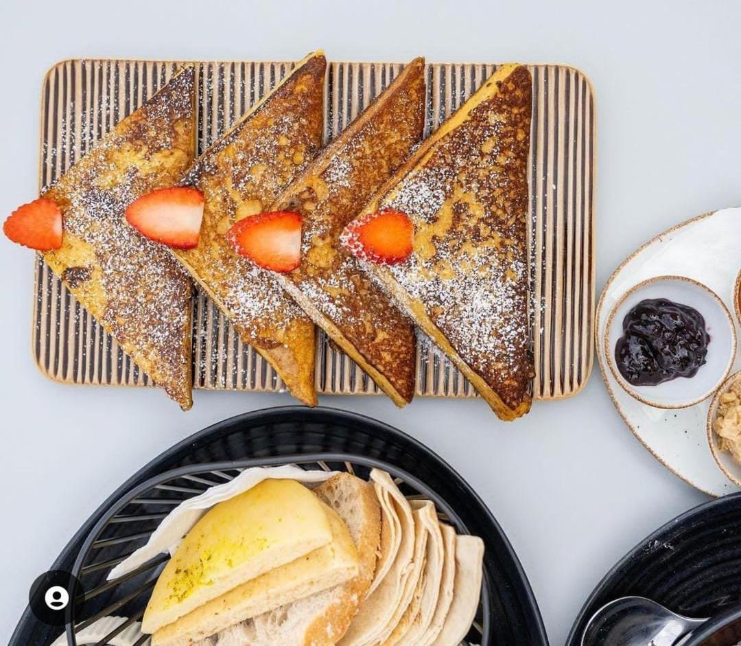 Mina Hotel And Residences By The Torch Доха Экстерьер фото French toast